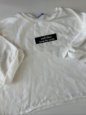 Cropped sweater shirt